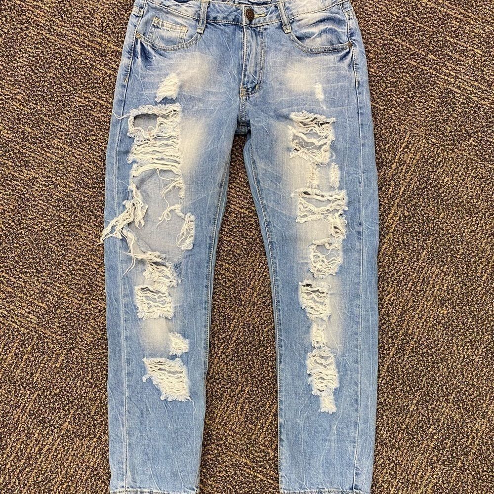 Machine Novelle Mode Low Rise Ripped‎ Capris